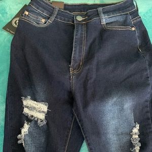 FASHION NOVA B.O.B JEANS